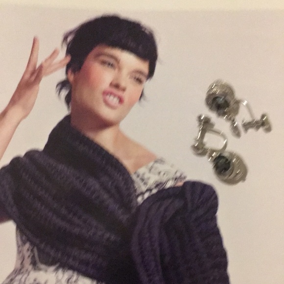 Vintage trifari filigree silver clips - Picture 4 of 6